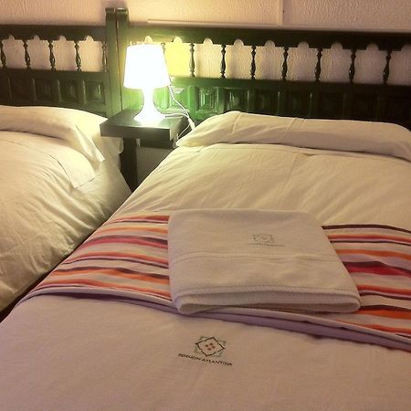 Pension Atlantida Granada Eksteriør billede